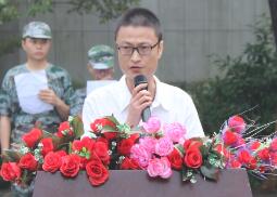 
湖南汽車工程職業(yè)學(xué)院召開(kāi)新生軍訓(xùn)動(dòng)員大會(huì)