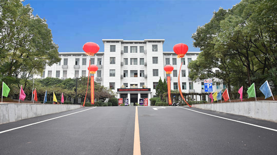 迪育橋職校網(wǎng)