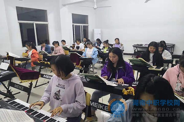 迪育橋職校網(wǎng)