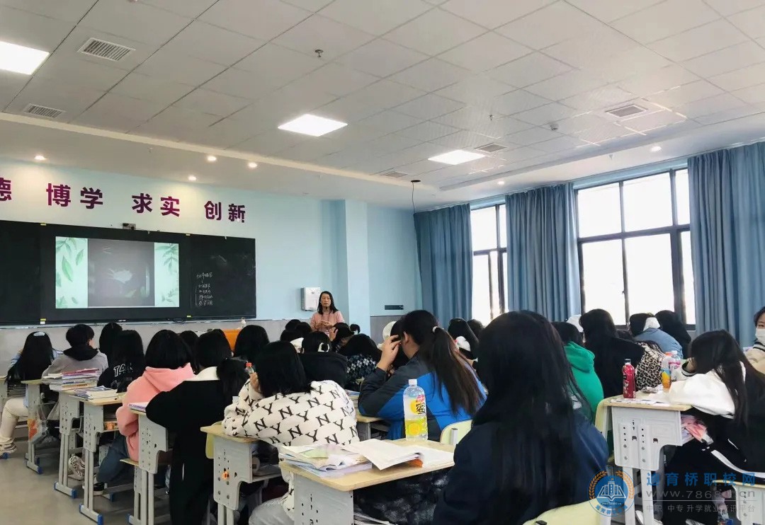 精琢細(xì)磨打造高校課堂 教學(xué)比武促進(jìn)專業(yè)成長——湖南華科技工學(xué)校教學(xué)比武