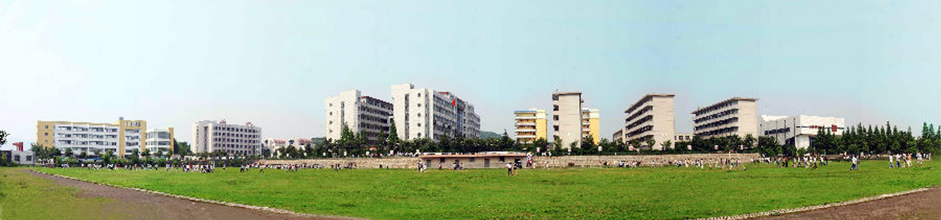 湖南石油化工職業(yè)技術(shù)學(xué)院