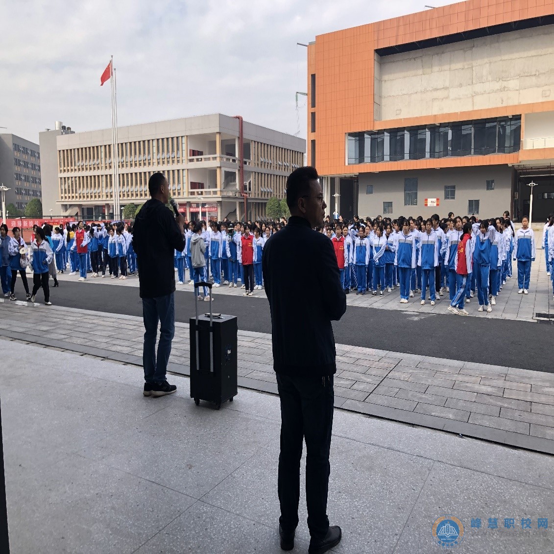 
奔跑吧！青春！——株洲市幼兒師范學(xué)校對(duì)口升學(xué)部開展大課間跑操活動(dòng)