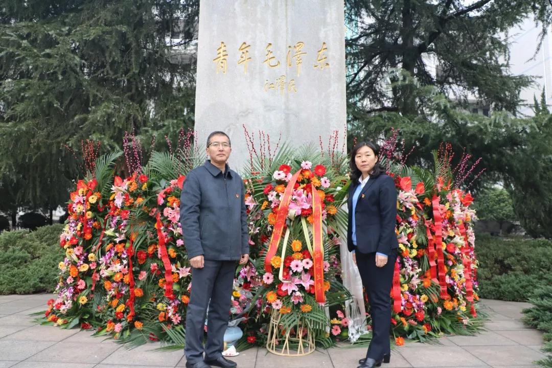 
湖南建筑高級技工學(xué)校開展“緬懷偉人功績,傳承革命精神”的主題學(xué)習(xí)活動